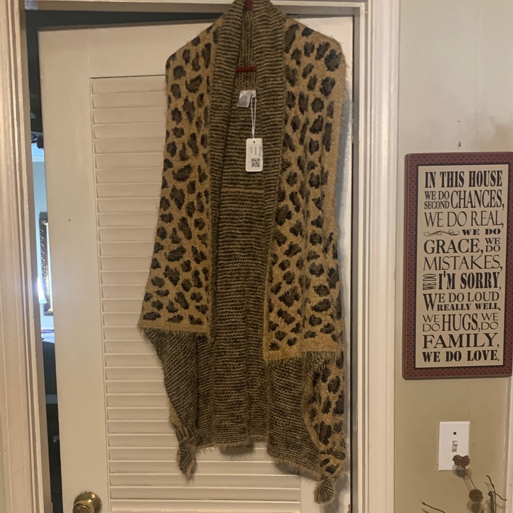 Original USA Leopard Print Open Front Sweater One Size